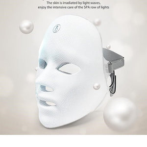 LED Face Mask © قناع الوجه الضوئي (LED)