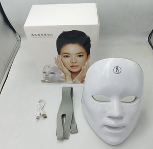 LED Face Mask © قناع الوجه الضوئي (LED)
